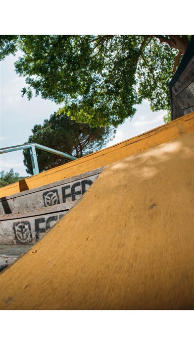 The Daily Grind - Scooter Lifestyle Magazine screenshot 2